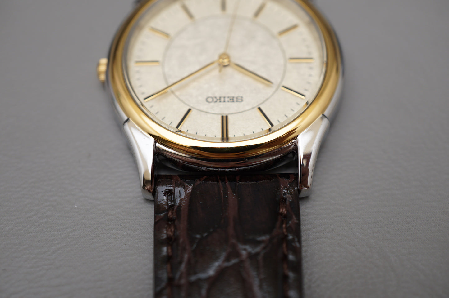 New Seiko Spirit SBTB006 7N01 Two Tone Textured Dial JDM Quartz Watch