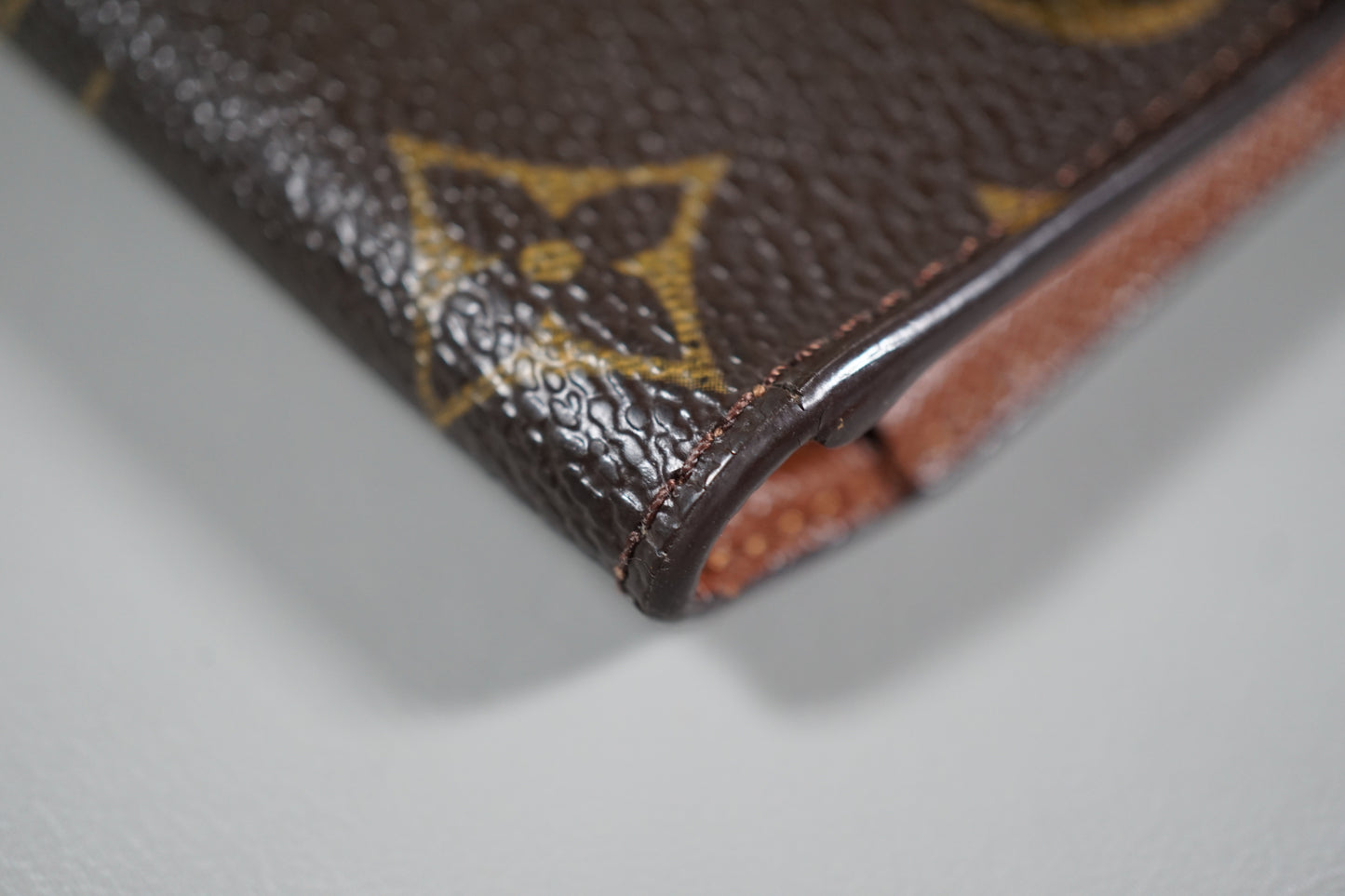 Louis Vuitton Monogram Portefeuille International M61217 Wallet