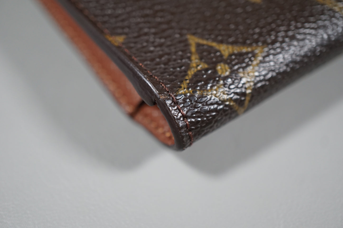 Louis Vuitton Monogram Portefeuille International M61217 Wallet