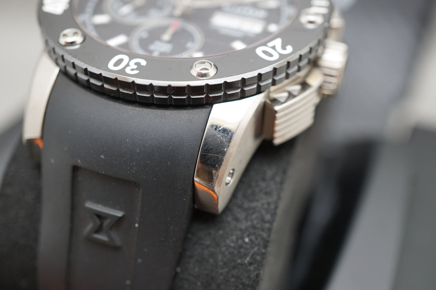 Edox 01107.TIN.NIN Class One Offshore Titanium Automatic Chronograph Watch Swiss