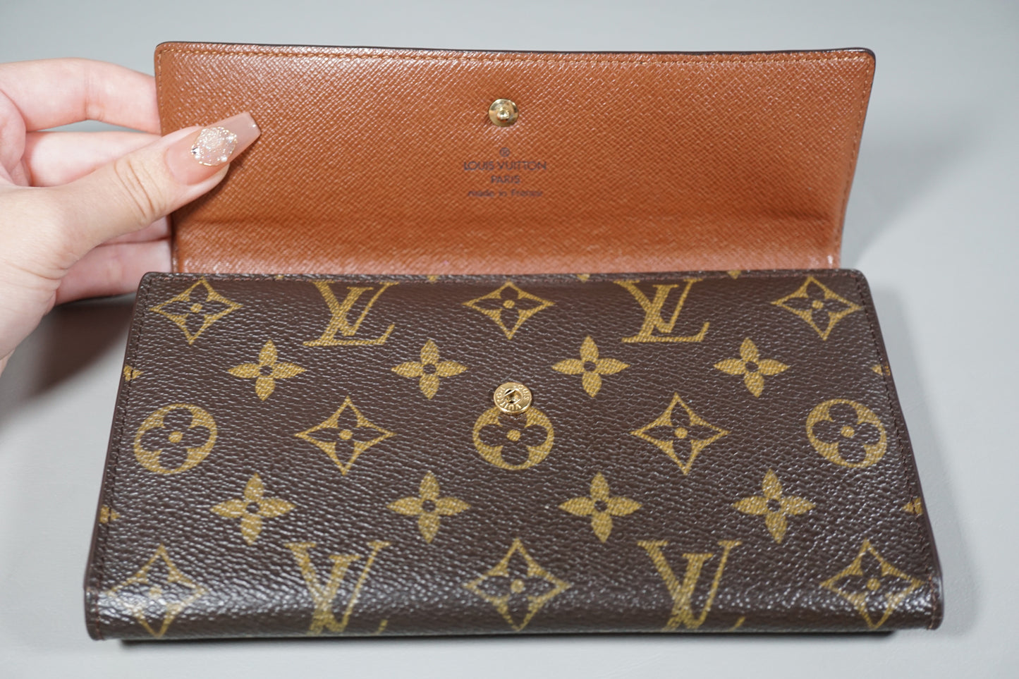 Louis Vuitton Monogram Portefeuille International M61217 Wallet