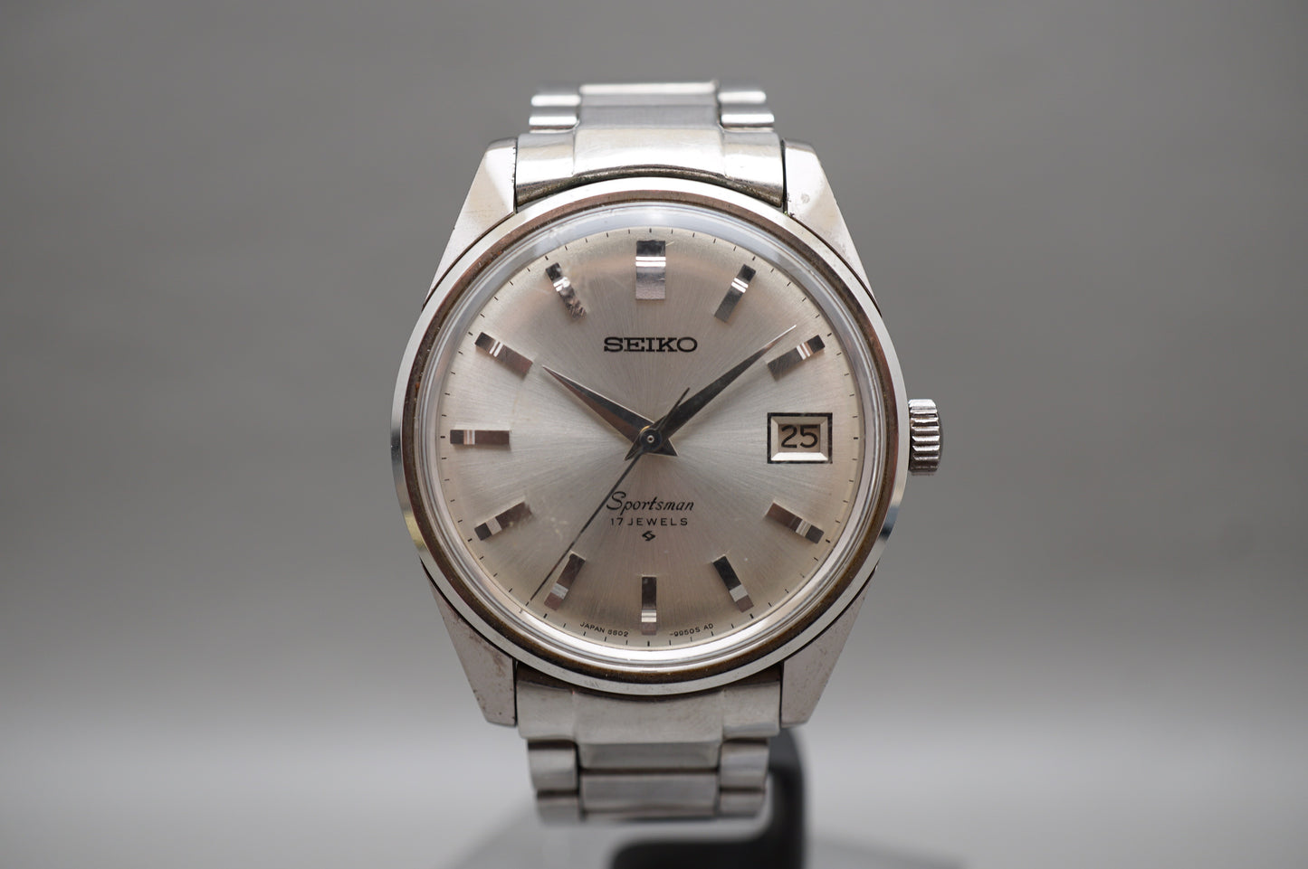 Vintage 1968 Seiko Sportsman 6602-9982 Horseshoe Handwound Mechanical Watch