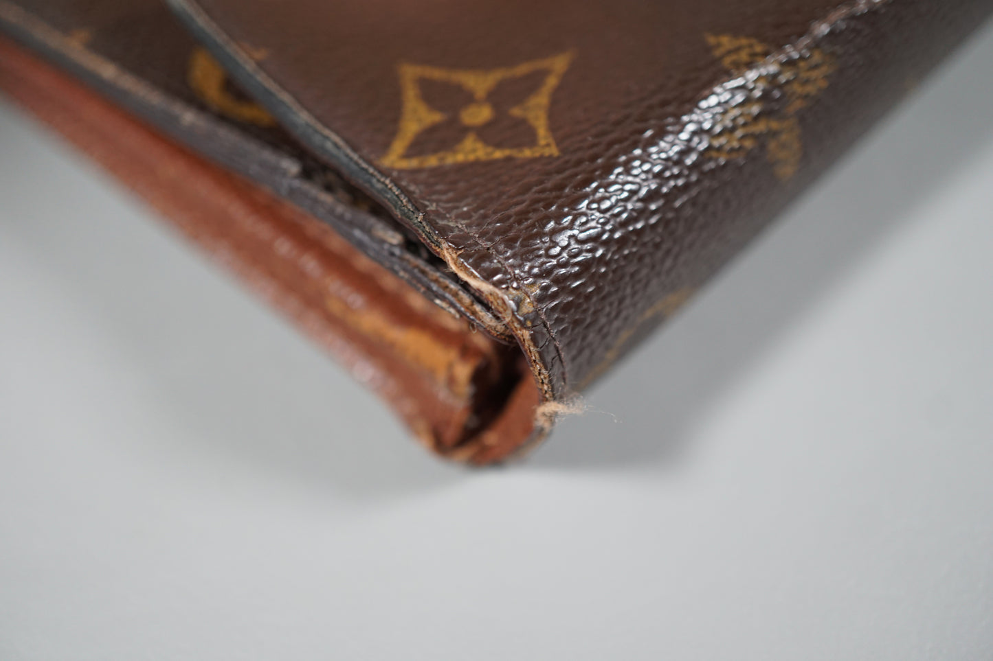 Louis Vuitton Portefeuille Sarah Bifold Monogram Long M61734 Wallet