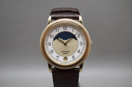 Vintage Seiko Avenue 6F34-6000 Vintage Gold Tone Moonphase Quartz Watch