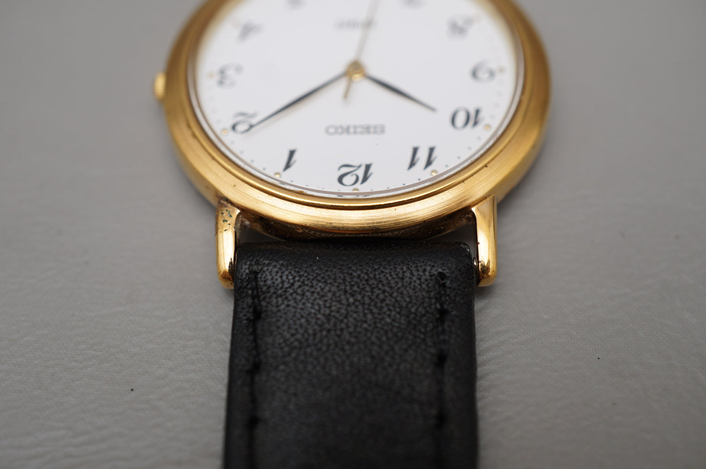 Seiko Spirit 5E21-6000 Gold Tone White Dial Quartz Watch