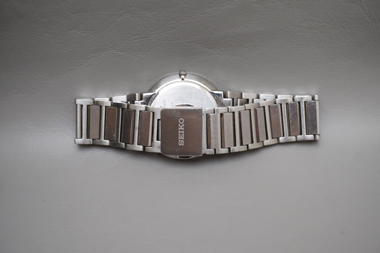 Seiko Dolce SACK015 4J40 White Sunburst Dial JDM Sapphire Quartz Watch