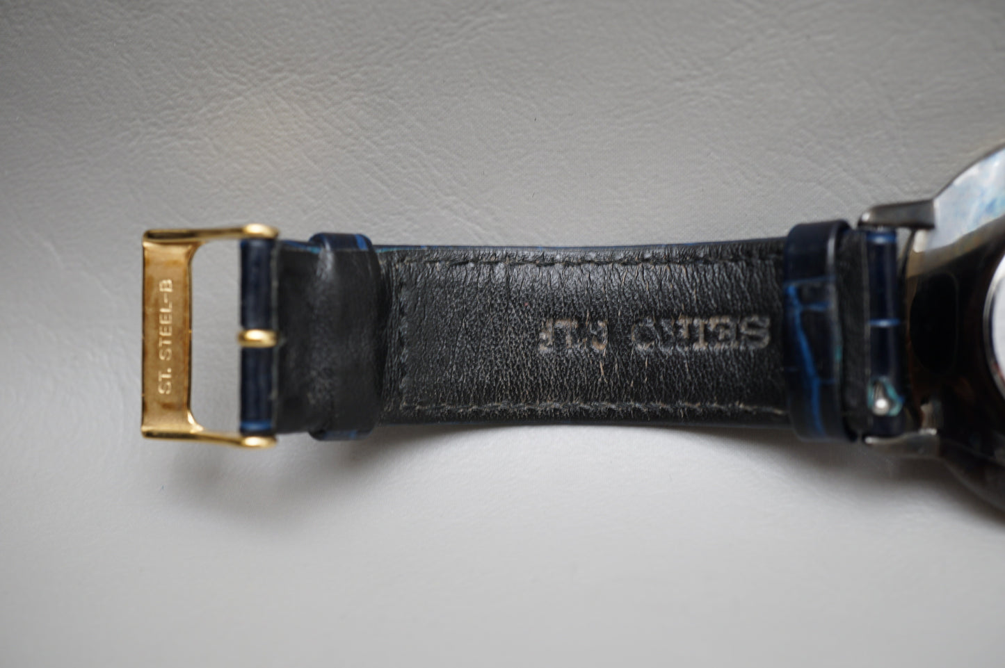 Seiko Selection SCXP132 7N01 Gold Feather Reissue Limited Blue Quartz Watch