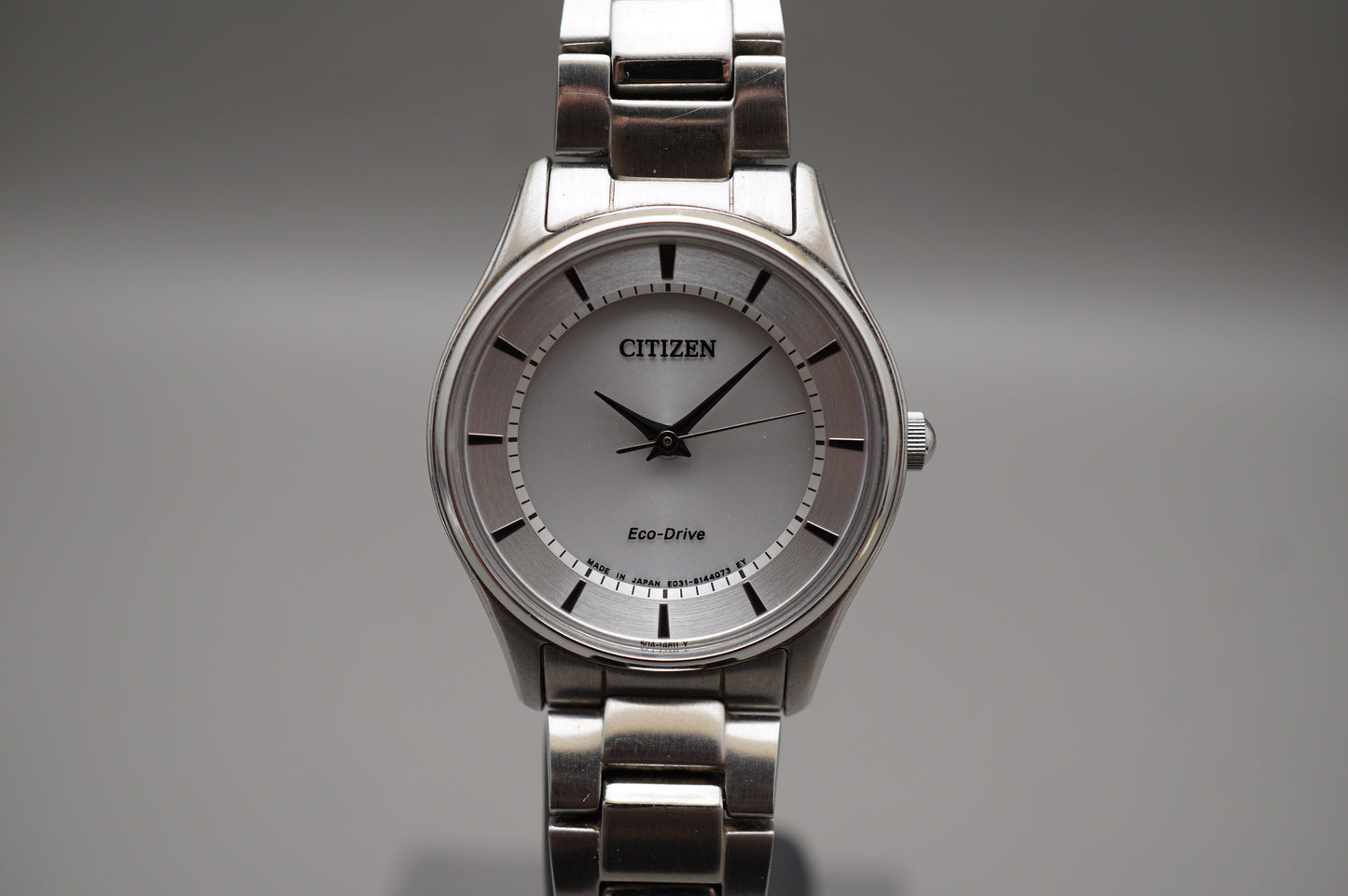 Citizen Eco-Drive E031-S103746 Silver Dial Ladies Solar Quartz Watch Japan Made