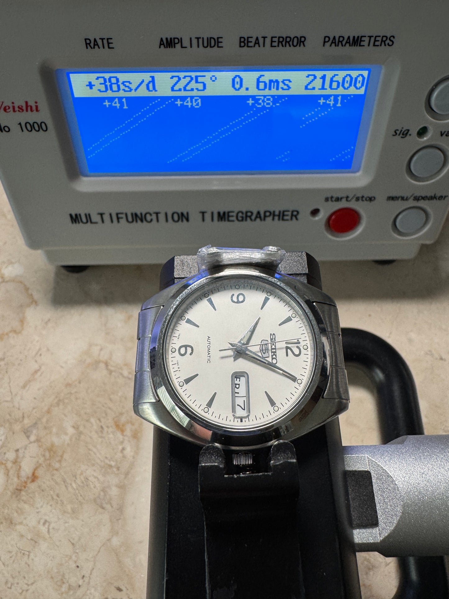Seiko 5 Sport SNX121 White Dial 37mm Automatic Mechanical Watch READ