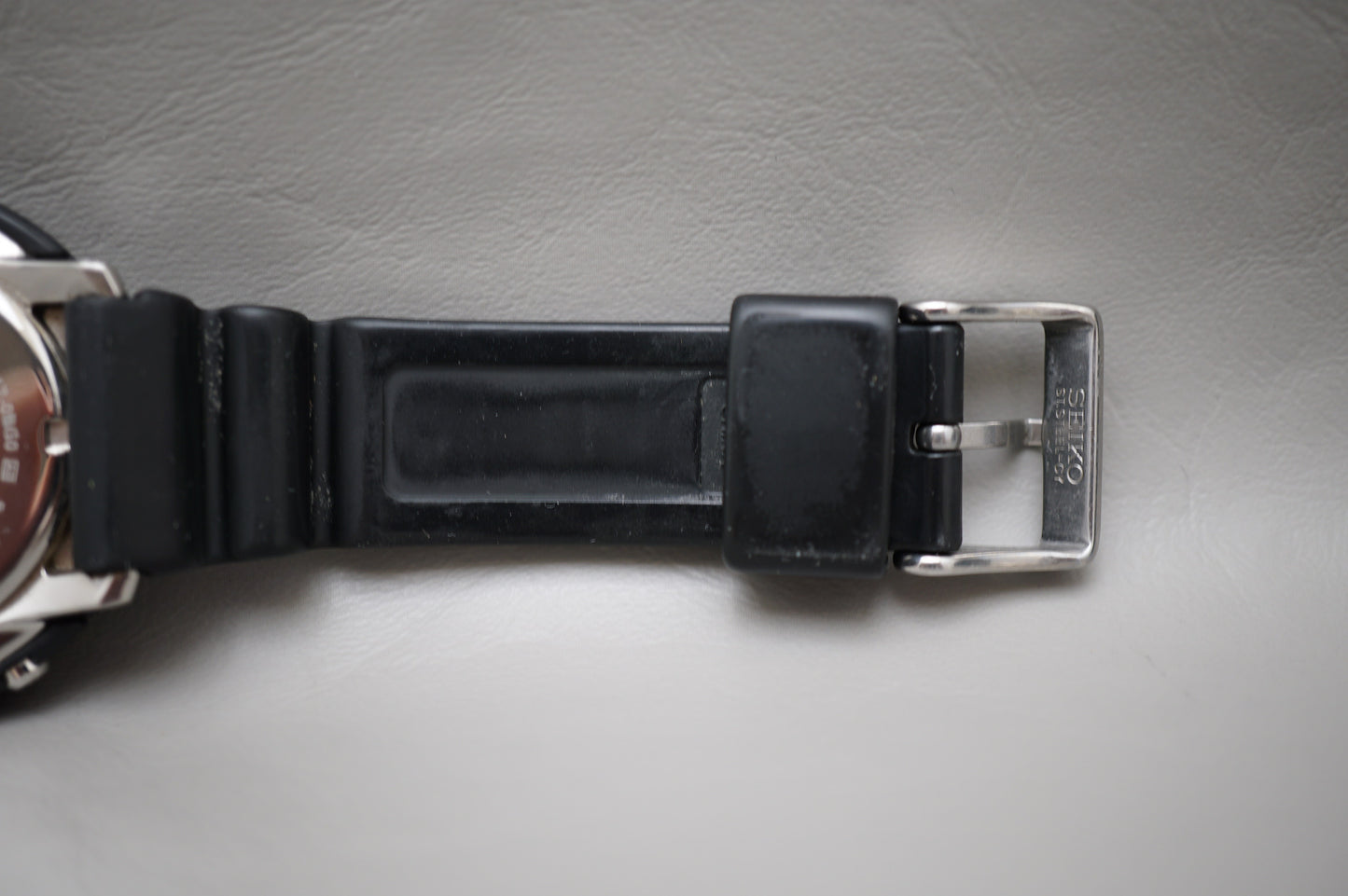 Seiko Prospex SBDN047 V147 Lowercase Limited Black Grey Tuna Solar Quartz Watch