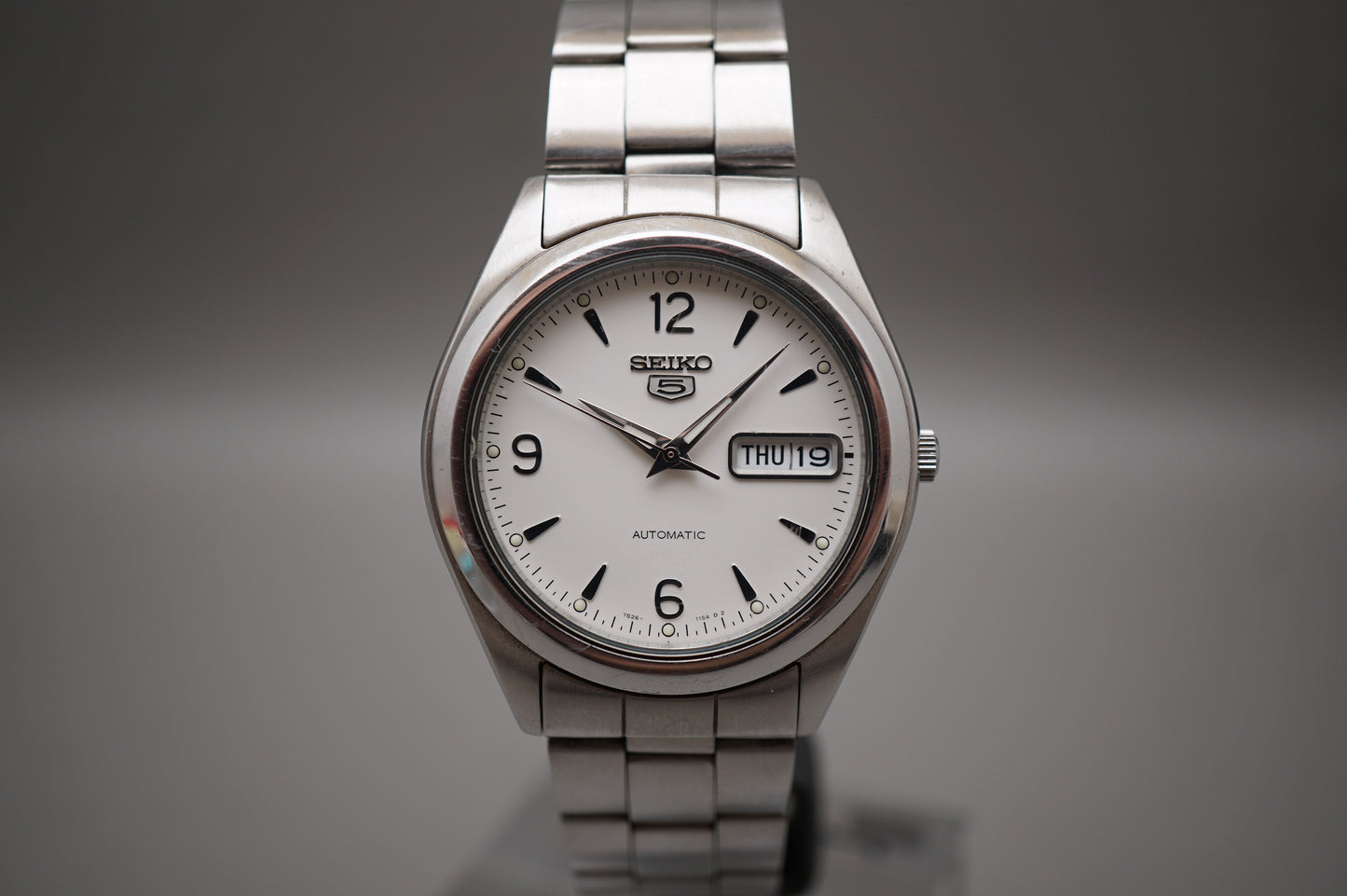 Seiko 5 Sport SNX121 White Dial 37mm Automatic Mechanical Watch