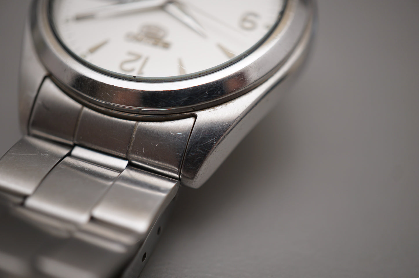 Seiko 5 Sport SNX121 White Dial 37mm Automatic Mechanical Watch