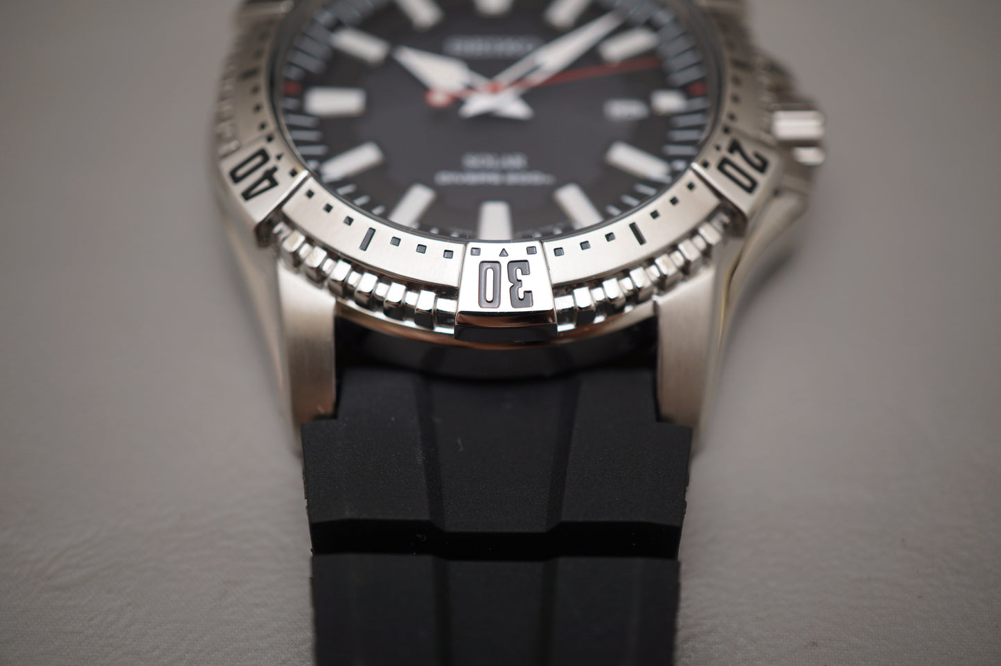 Seiko SNE293P2 V157 Black Dial Divers 200M Solar Quartz Watch