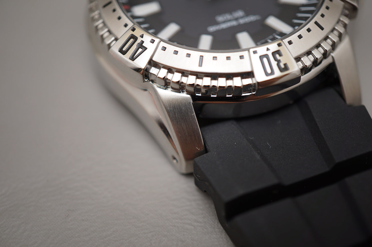 Seiko SNE293P2 V157 Black Dial Divers 200M Solar Quartz Watch