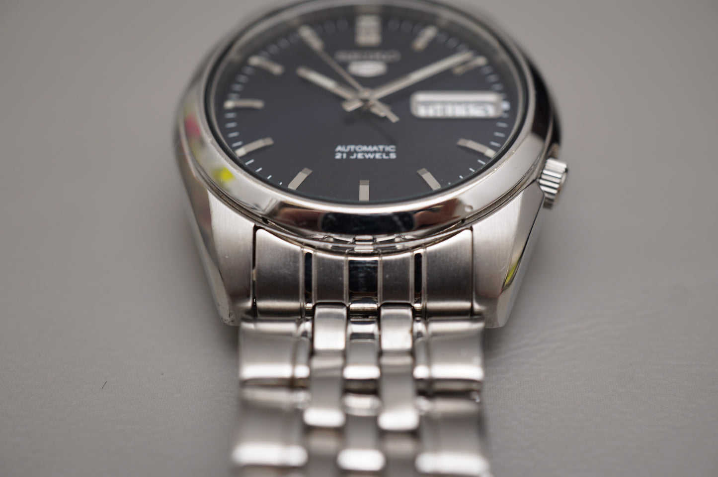 Seiko 5 SNK357K1 7S26 Dark Blue 5 Motif Dial Automatic Watch READ