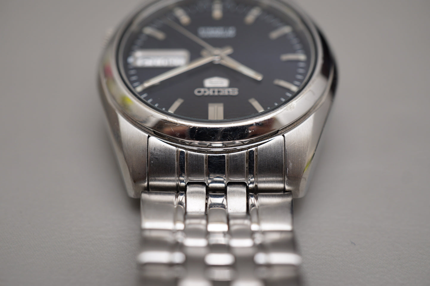 Seiko 5 SNK357K1 7S26 Dark Blue 5 Motif Dial Automatic Watch READ