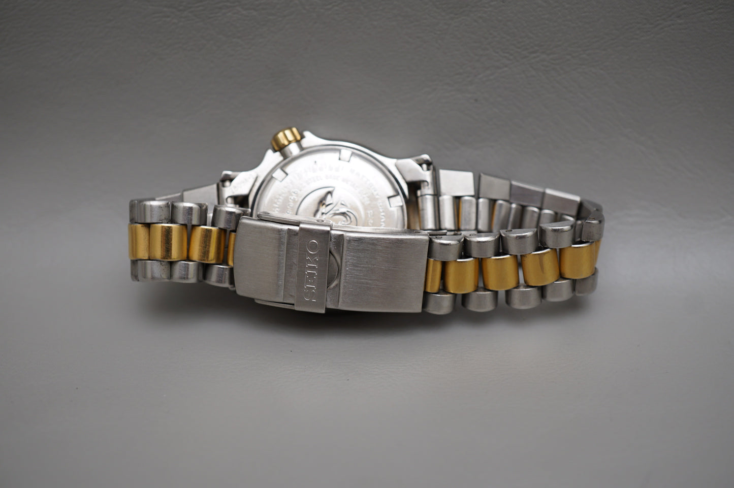 Vintage 1989 Seiko 3E25-0A10 Gold Tone Scuba 200M JDM Quartz Mini Diver Watch