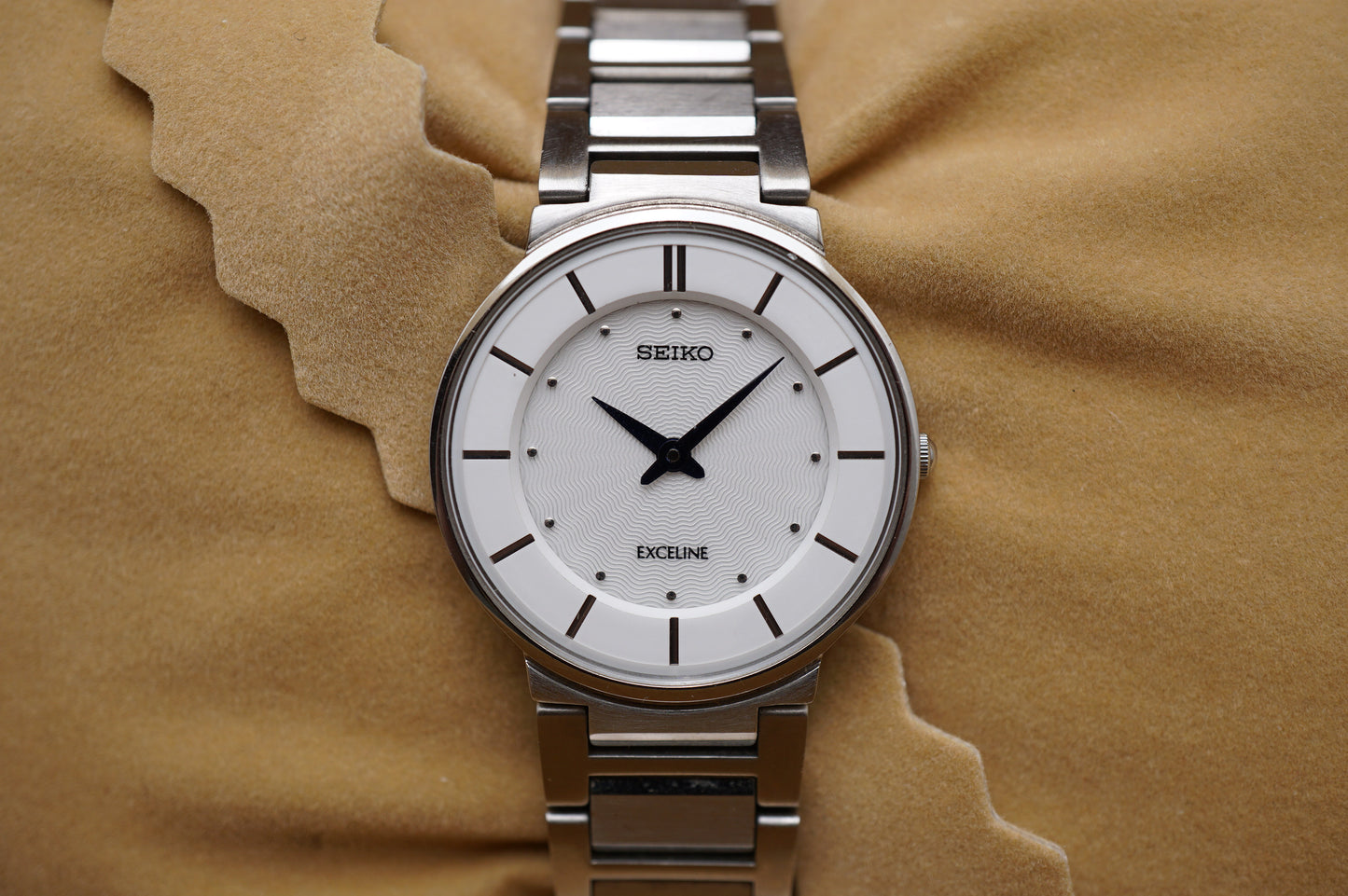 Seiko Exceline SWDL147 4J40 Sunburst White Dial JDM Ladies Quartz Watch