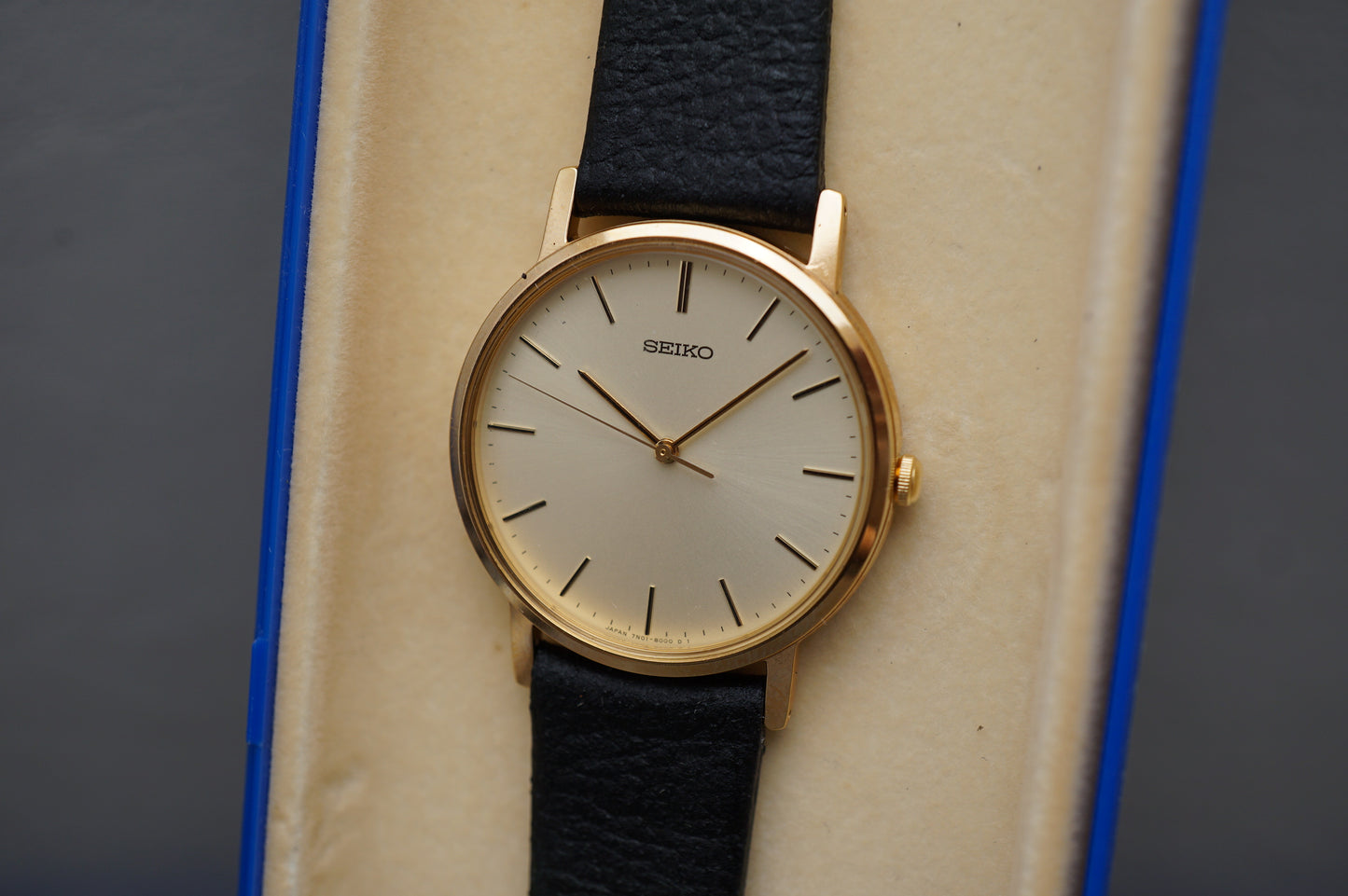 Vintage 1992 Seiko 7N01-8000 Gold Tone Champagne Dial Quartz Watch