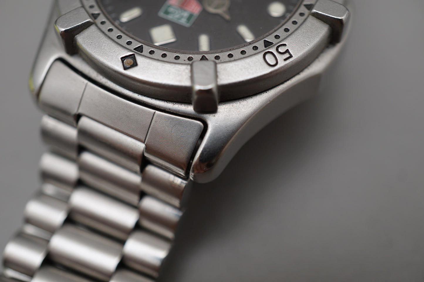 Vintage 1997 Tag Heuer 2000 669.213F Black Dial 200M Automatic Watch