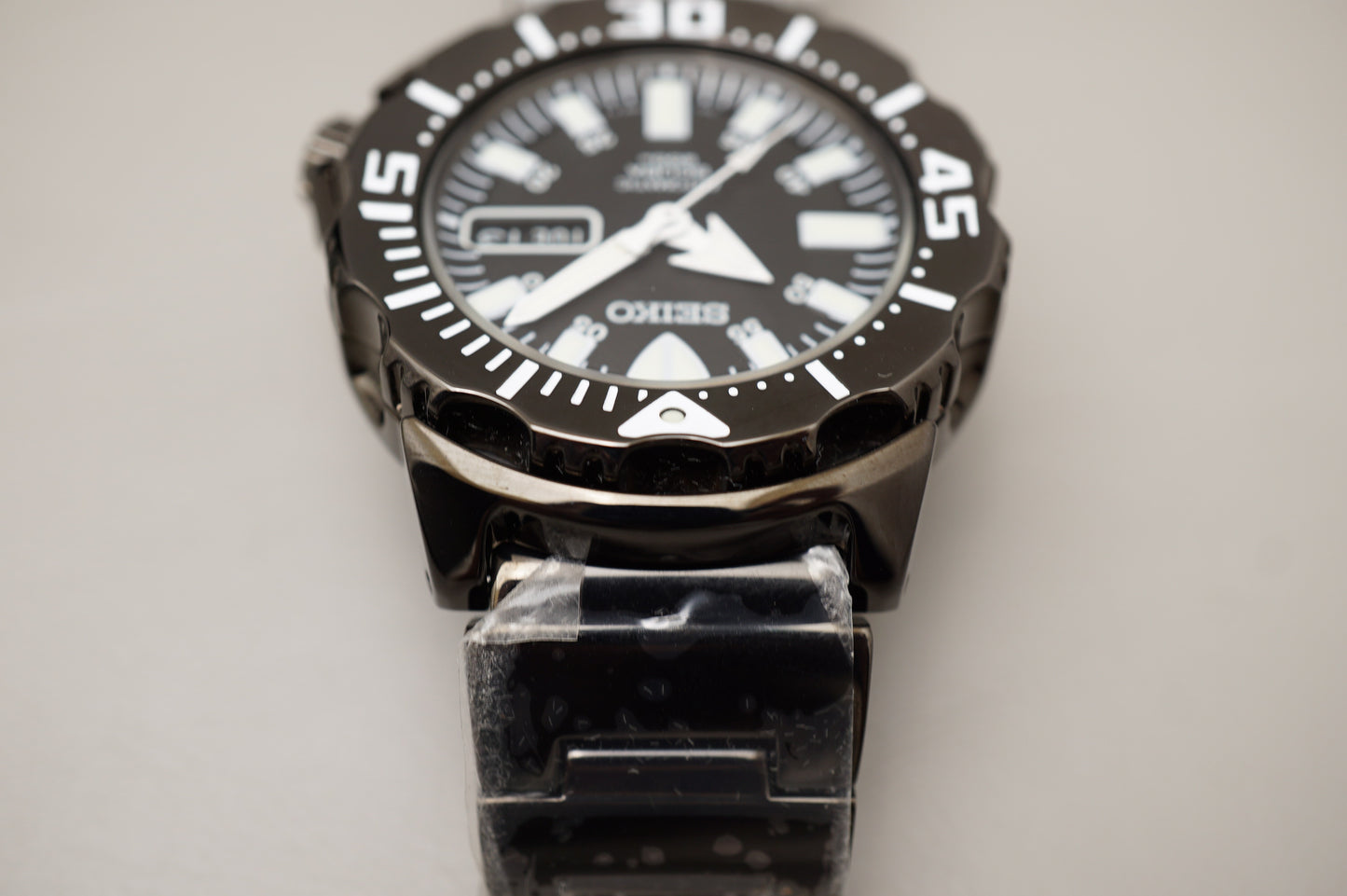 NOS Seiko SZEN002 7S26-03G0 Night Monster Black Ion Plated Automatic Watch
