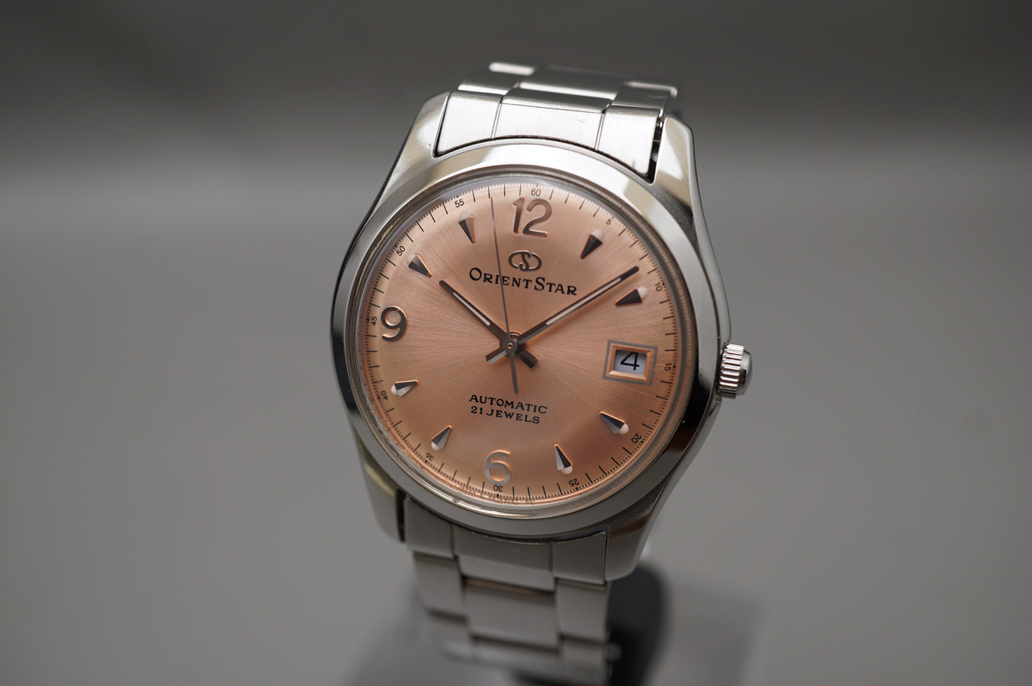 Vintage Orient Star 597302-70 Salmon Explorer Style Dial Automatic Watch