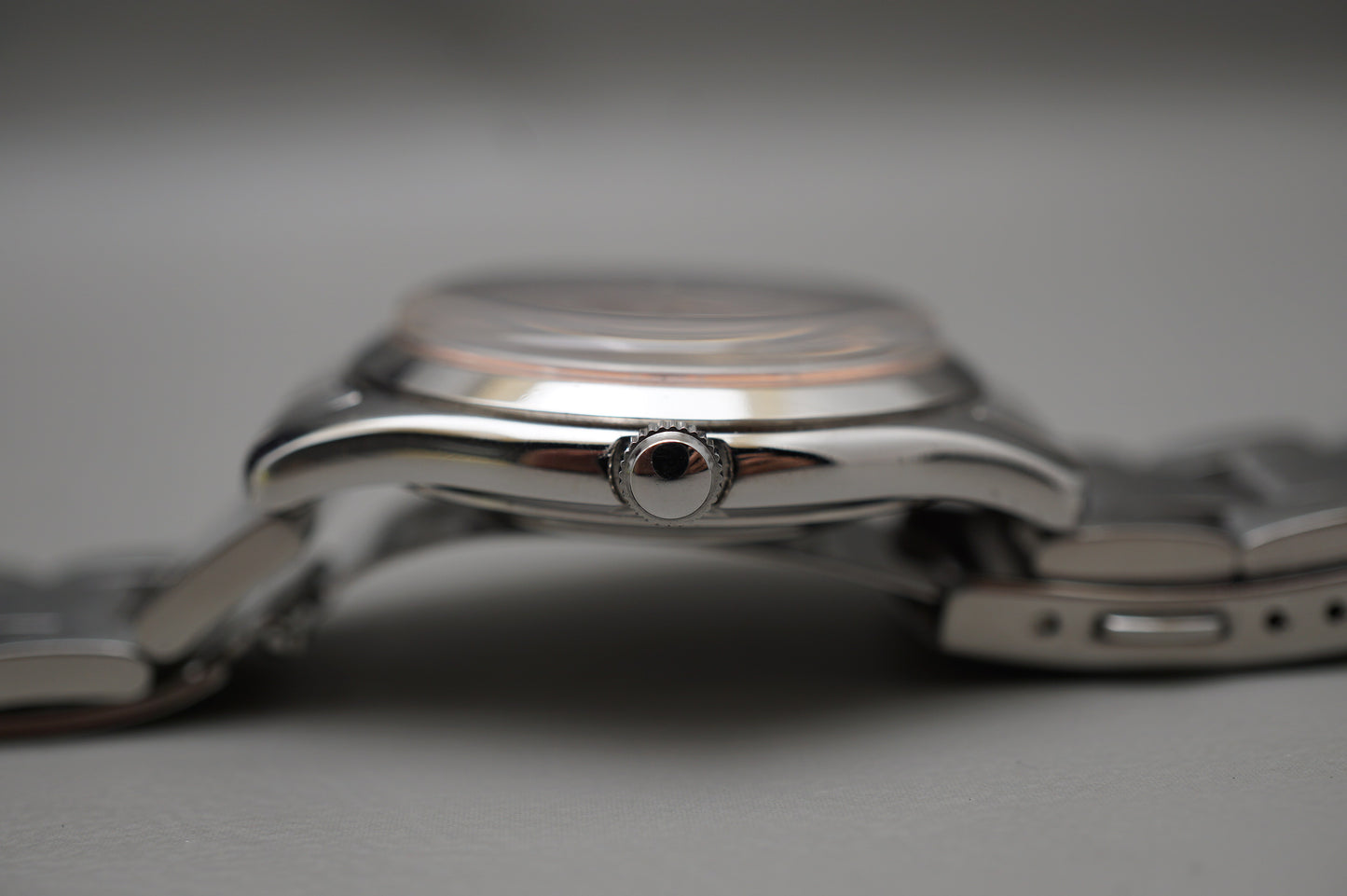 Vintage Orient Star 597302-70 Salmon Explorer Style Dial Automatic Watch