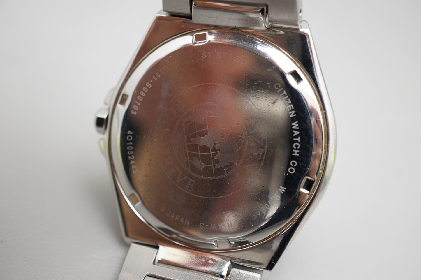 Citizen Eco-Drive E111-S080703 Silver Dial Bracelet Solar Quartz Watch