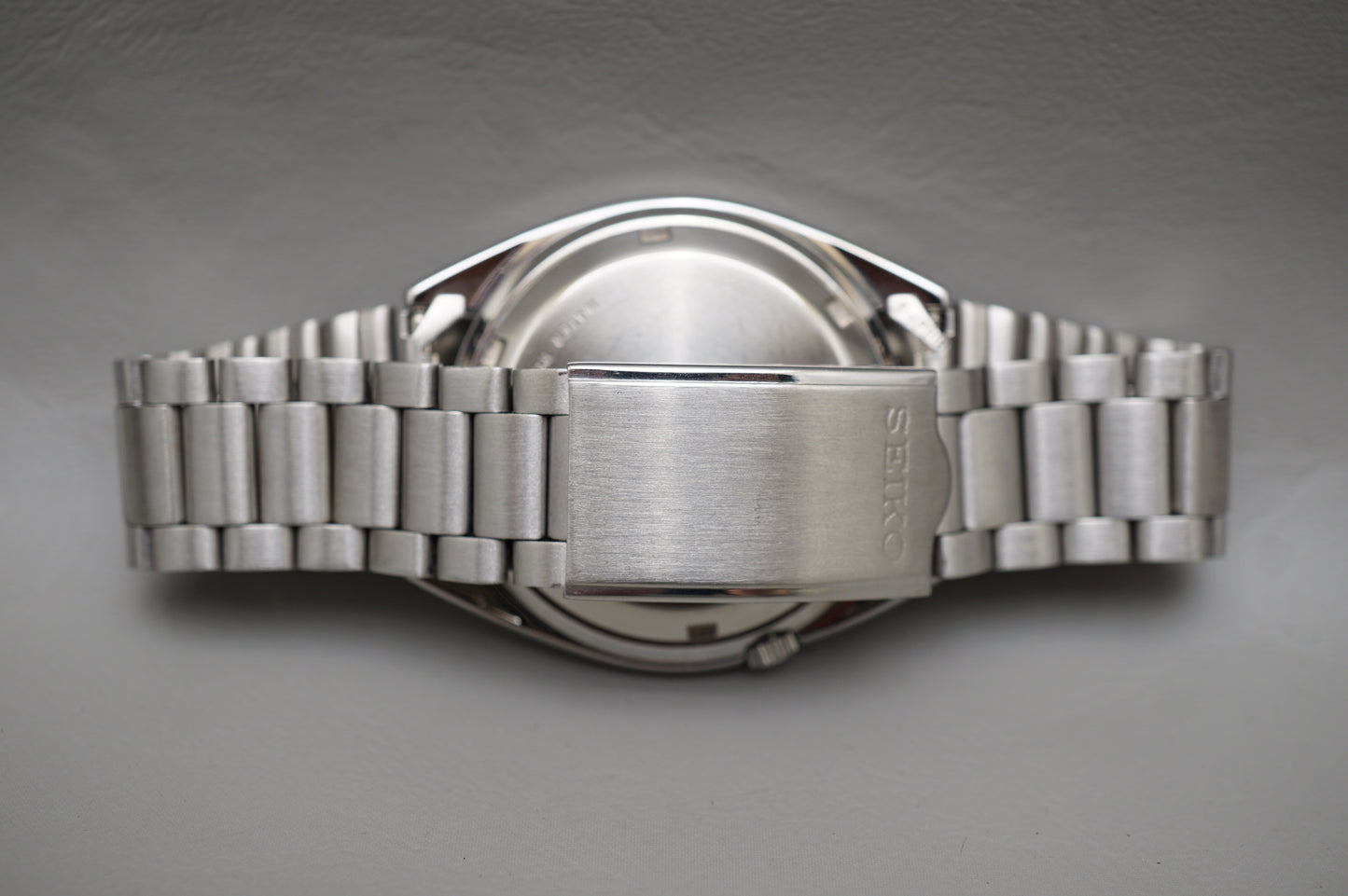 Seiko 5 SNXP15 7S26 Numeric White Dial Automatic Watch Original Bracelet