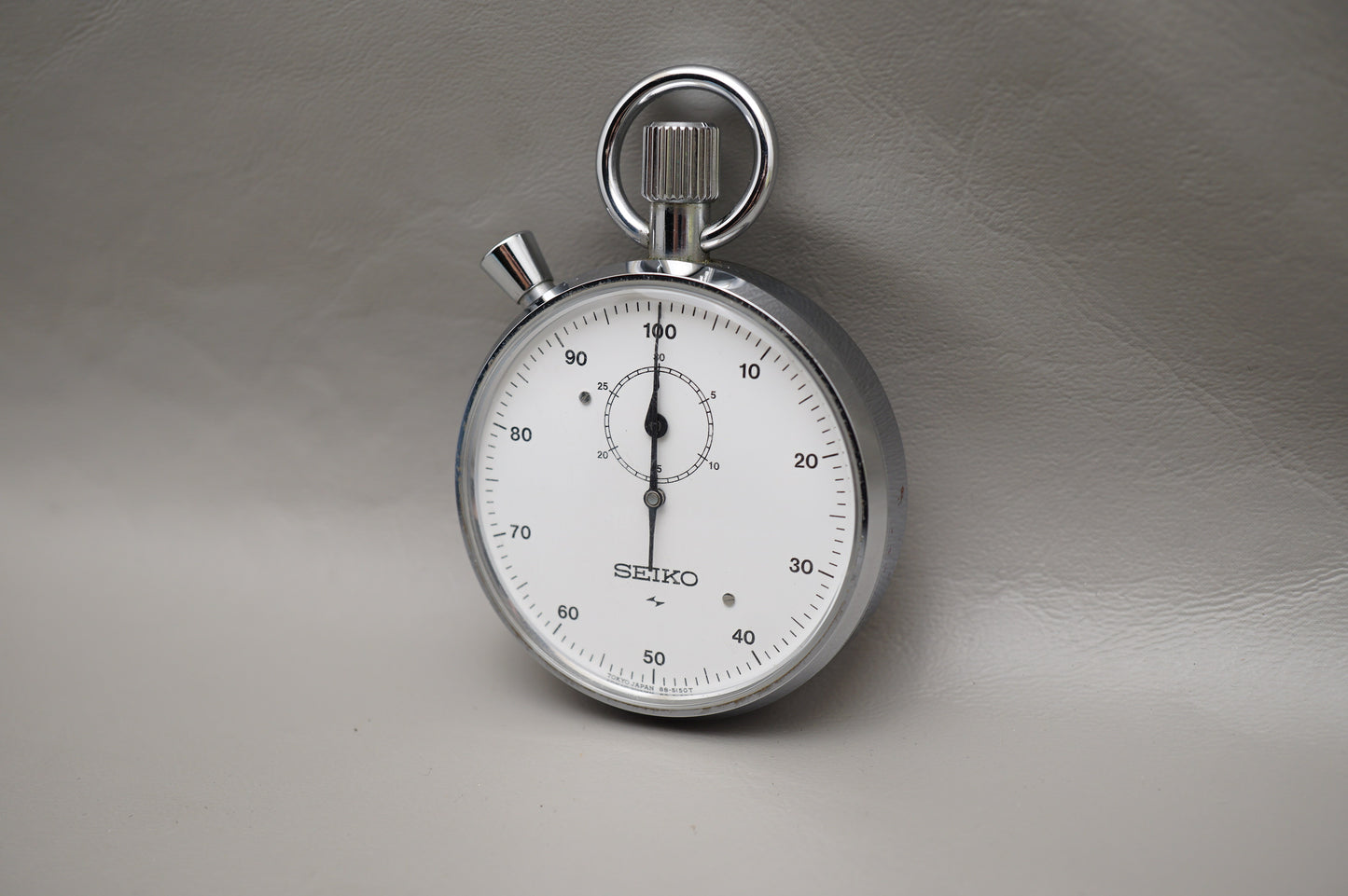 Seiko 88-5062 1/100 Minute Dual Pusher Stopwatch Handwound Mechanical