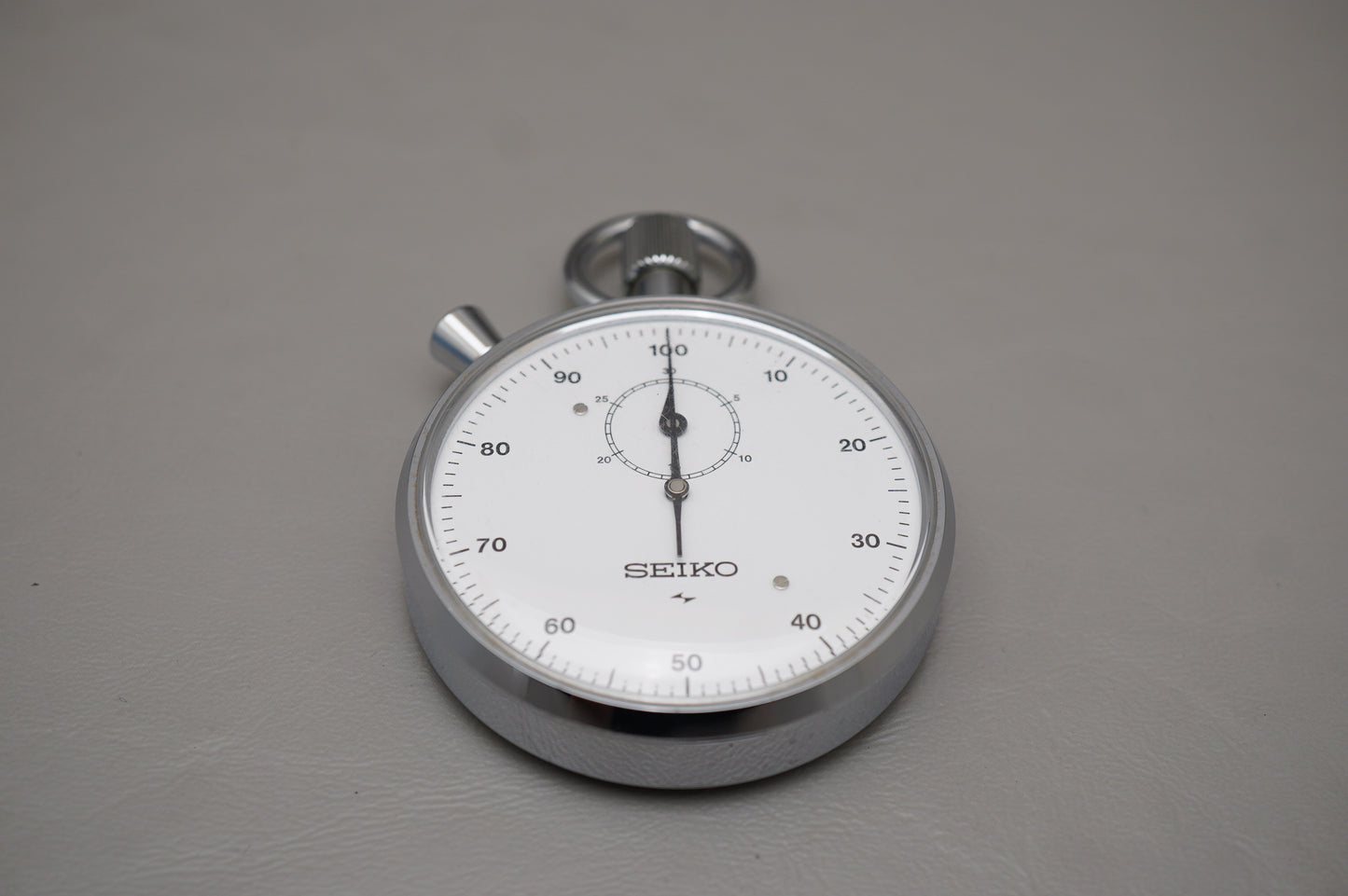 Seiko 88-5062 1/100 Minute Dual Pusher Stopwatch Handwound Mechanical