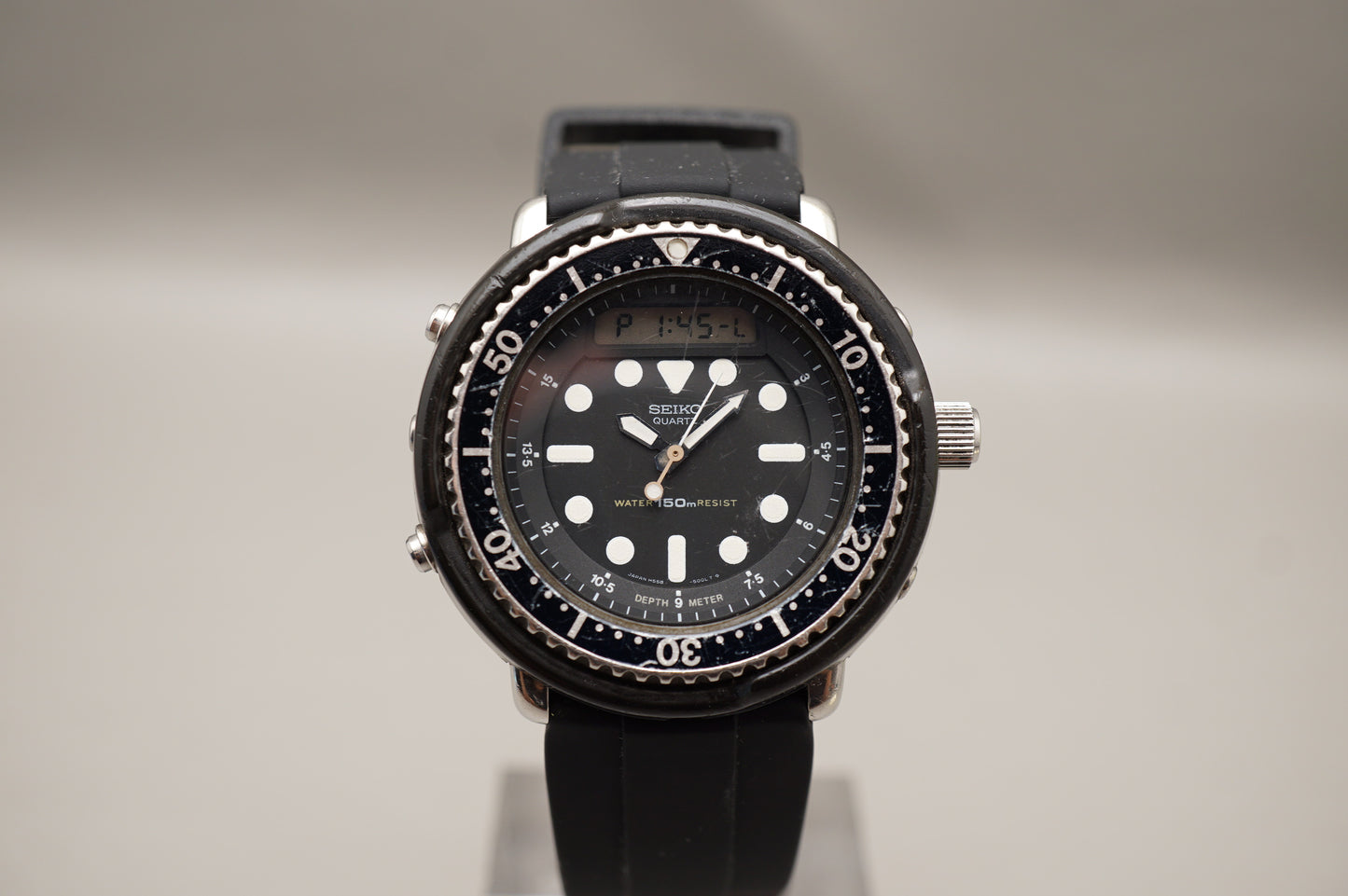 Vintage April 1982 Seiko H558-5000 Black Dial Arnie Quartz Watch Original