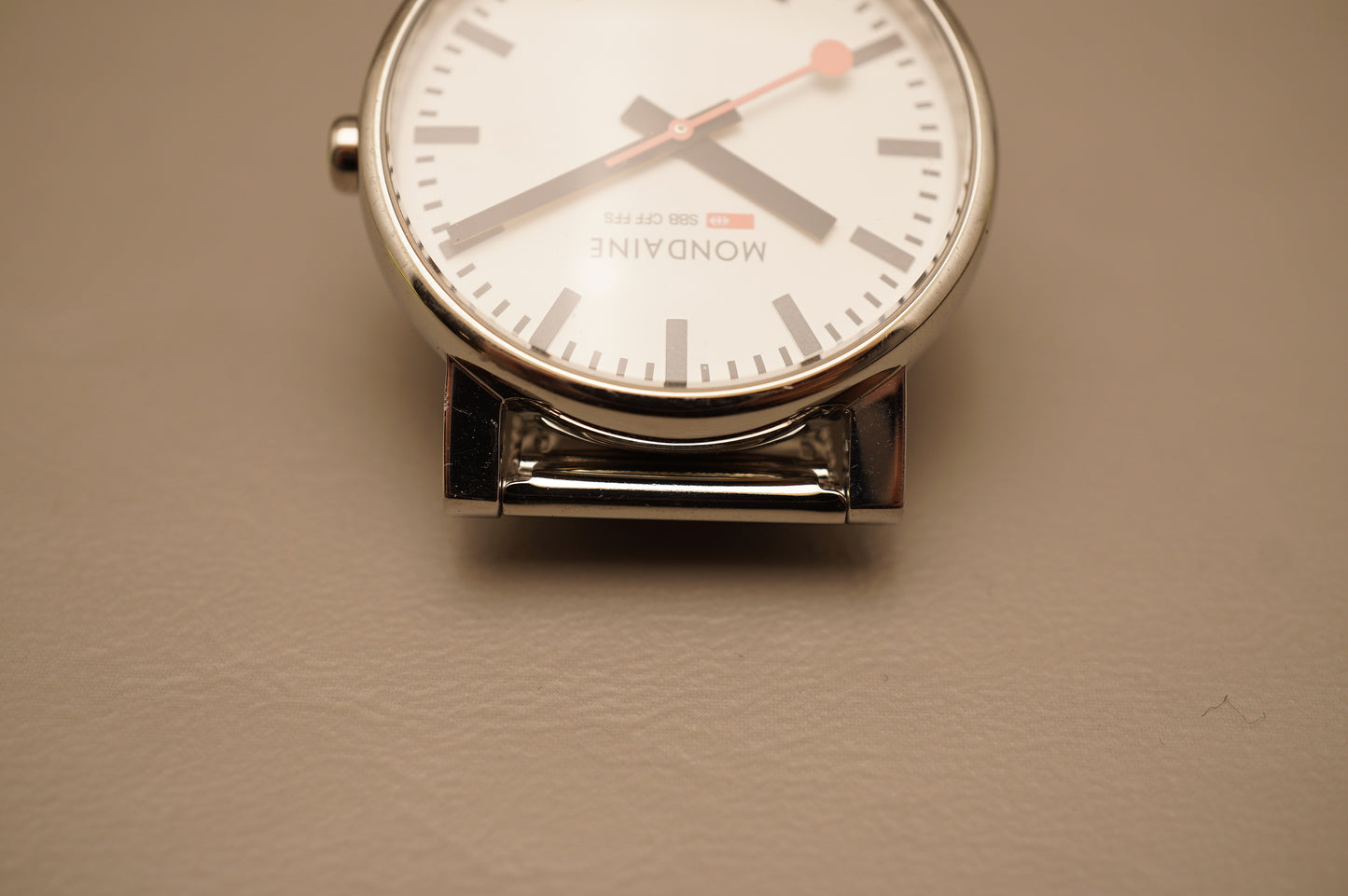 Mondaine 30300 White Dial Evo Quartz SBB CFF FFS Swiss Made Railways Watch