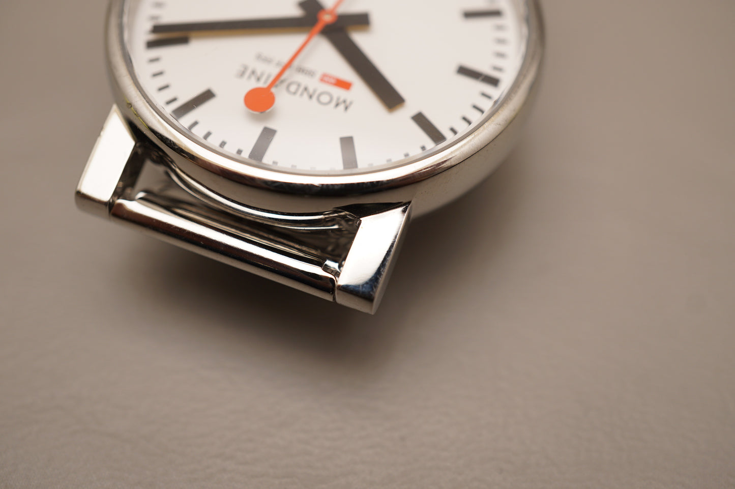 Mondaine 30300 White Dial Evo Quartz SBB CFF FFS Swiss Made Railways Watch