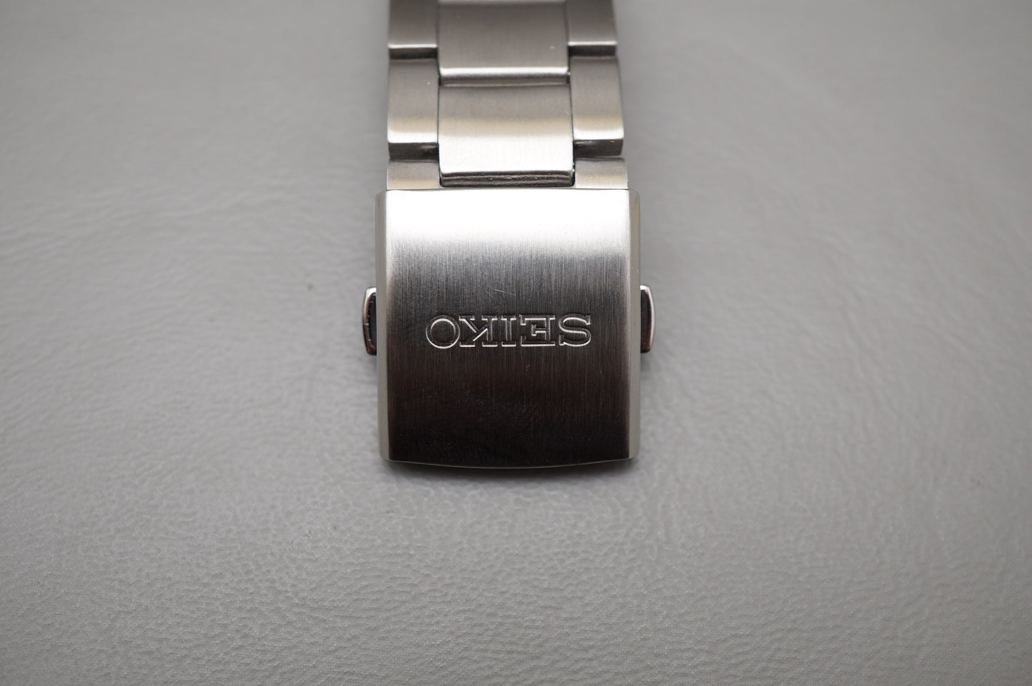 Seiko Selection SBTR033 8T63 S-Series Dark Blue Dial Quartz Chronograph Watch