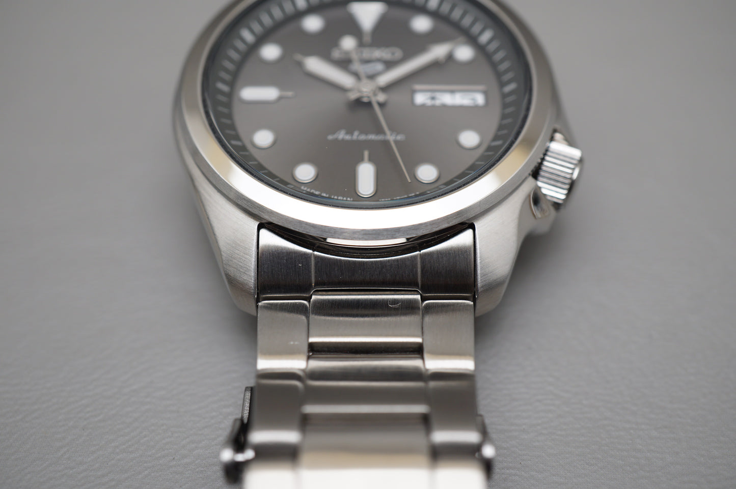 Seiko 5 Sports SBSA041 4R36 Anthracite 40mm Grey Dial Automatic Watch