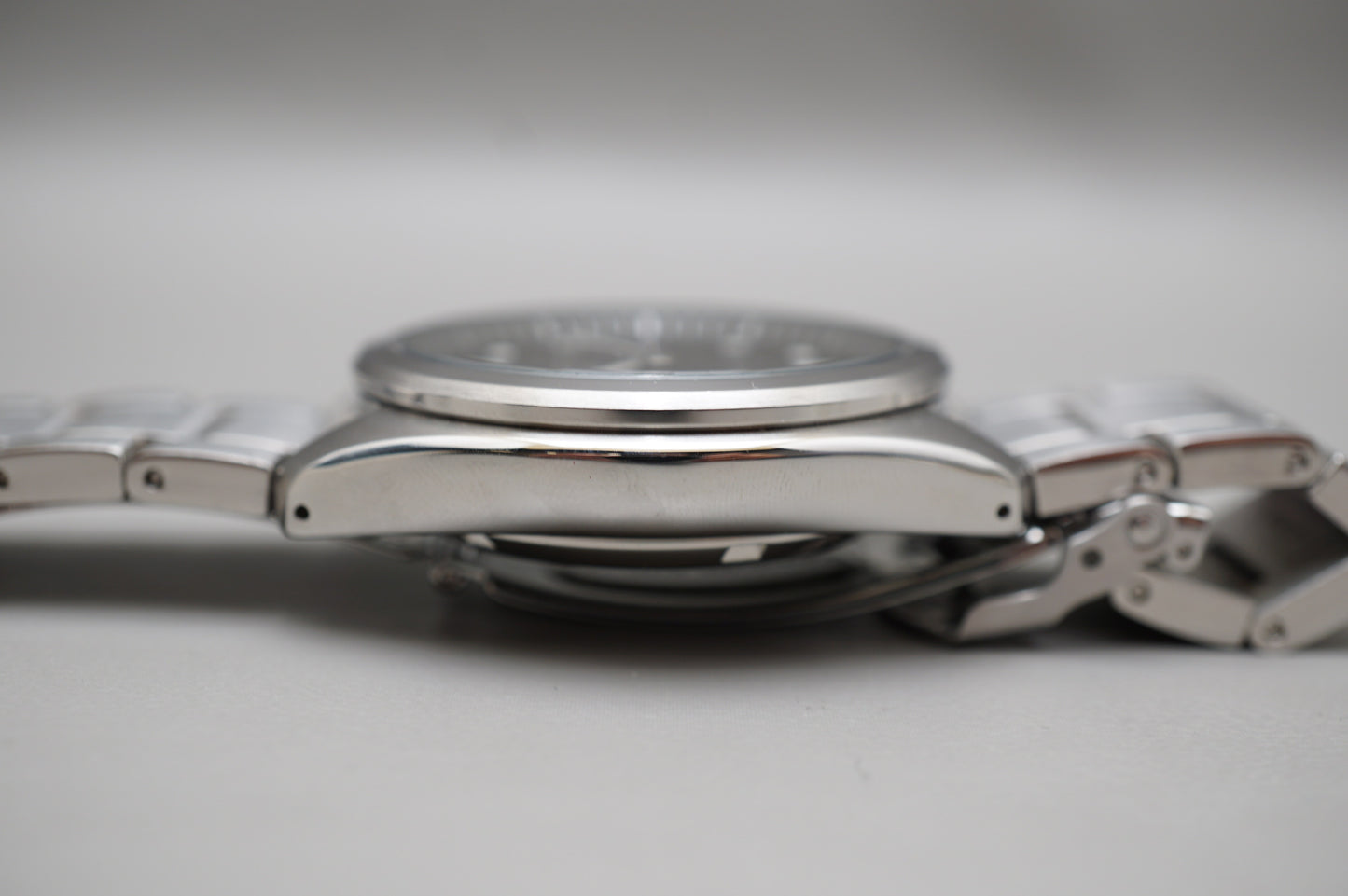 Seiko 5 Sports SBSA041 4R36 Anthracite 40mm Grey Dial Automatic Watch