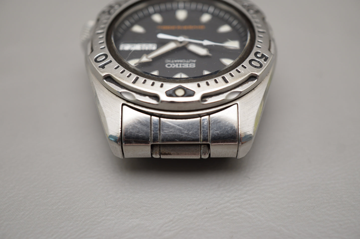 Vintage 1996 Seiko SKX001 7S26 Sharktooth Midsize Divers 200M Automatic Watch