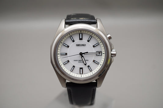 Seiko SBTM055 7B22 White Dial Titanium Radio Wave Solar Quartz JDM Watch