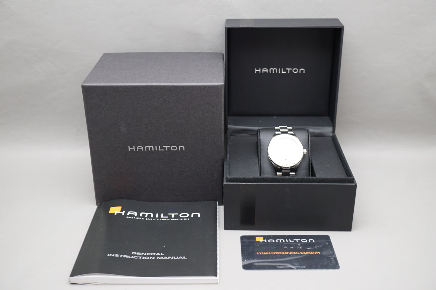 Hamilton Jazzmaster Seaview H37411111 White Dial 37mm Swiss Quartz Watch