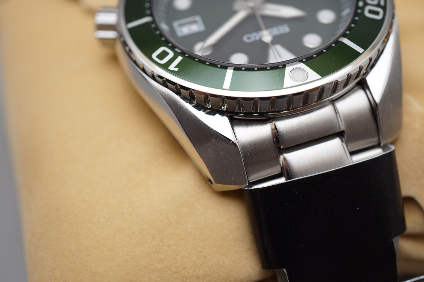 New Seiko Prospex SBDC081 6R15 Green Dial Sumo Divers 200M Automatic Watch