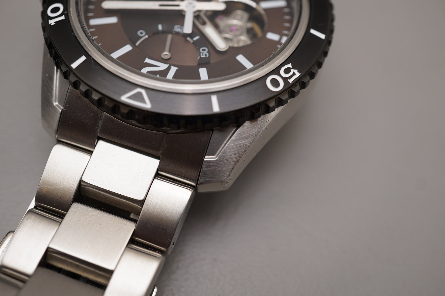 Orient Star RK-AT0101B Open Heart Power Reserve Divers Automatic Watch JDM