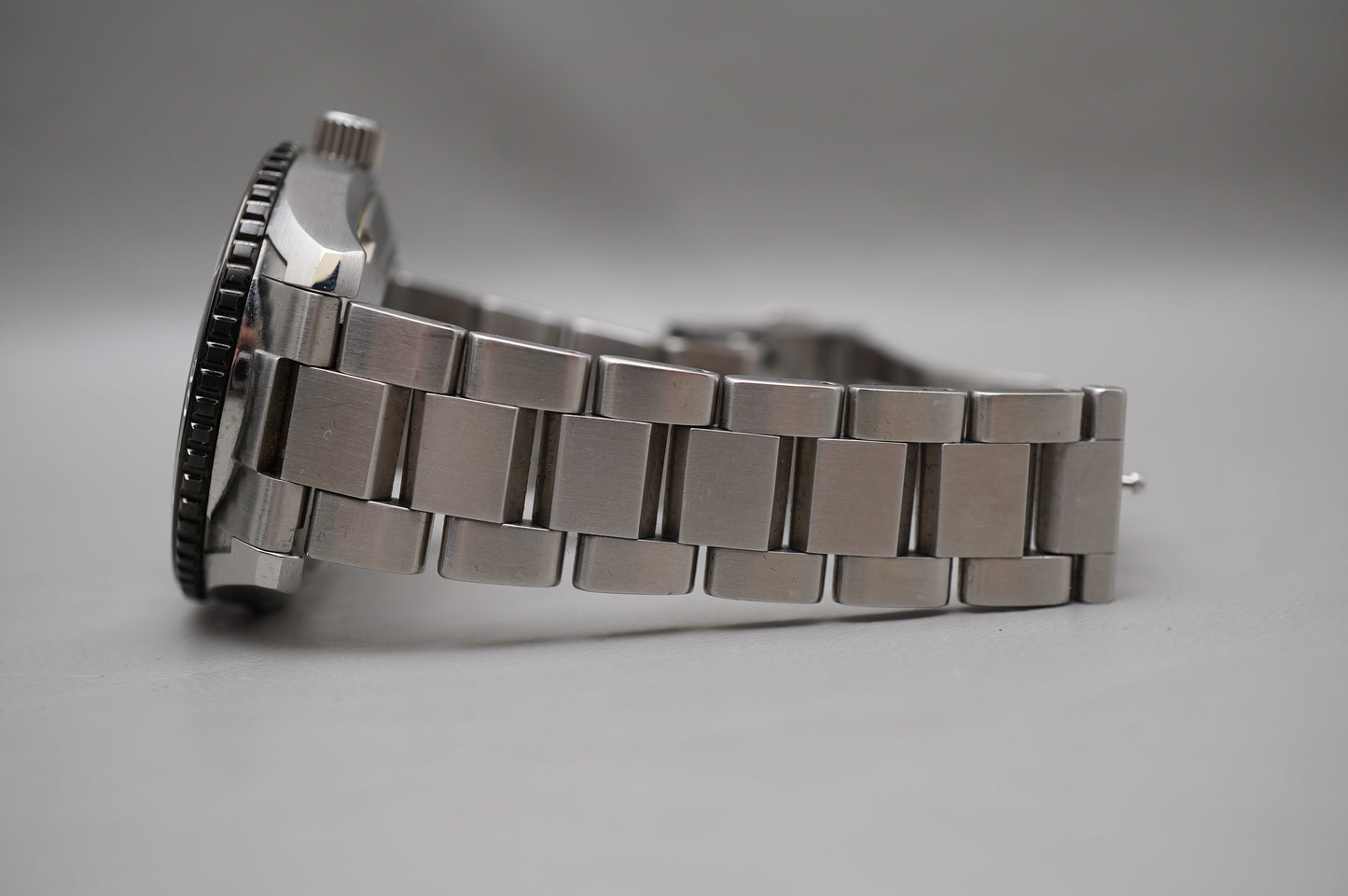 Orient Star RK-AT0101B Open Heart Power Reserve Divers Automatic Watch JDM