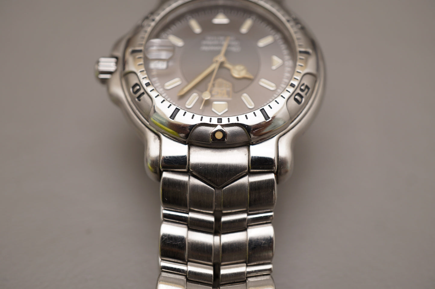 Vintage Tag Heuer 6000 Professional WH5212-K1 Automatic Chronometer Watch