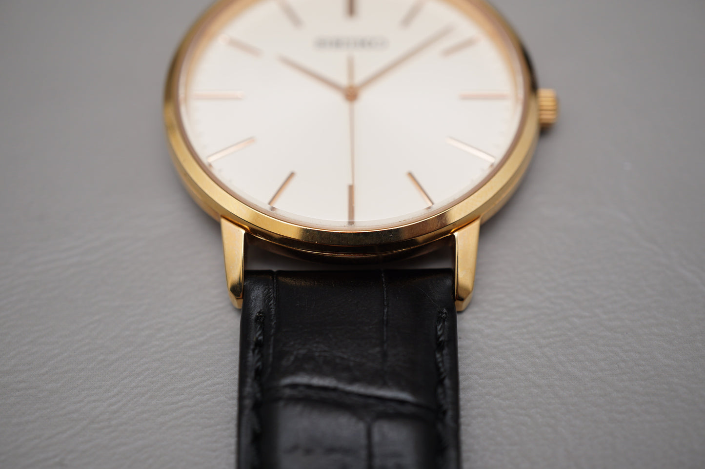 Seiko Selection SCXP076 7N01 Gold Feather Reissue Quartz Watch