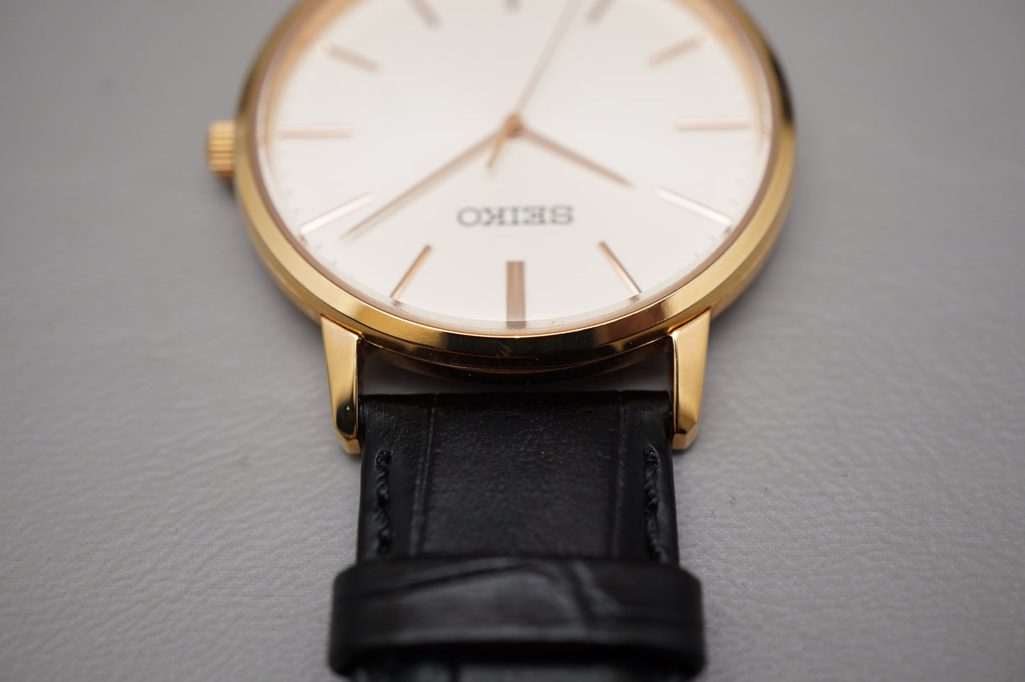 Seiko Selection SCXP076 7N01 Gold Feather Reissue Quartz Watch