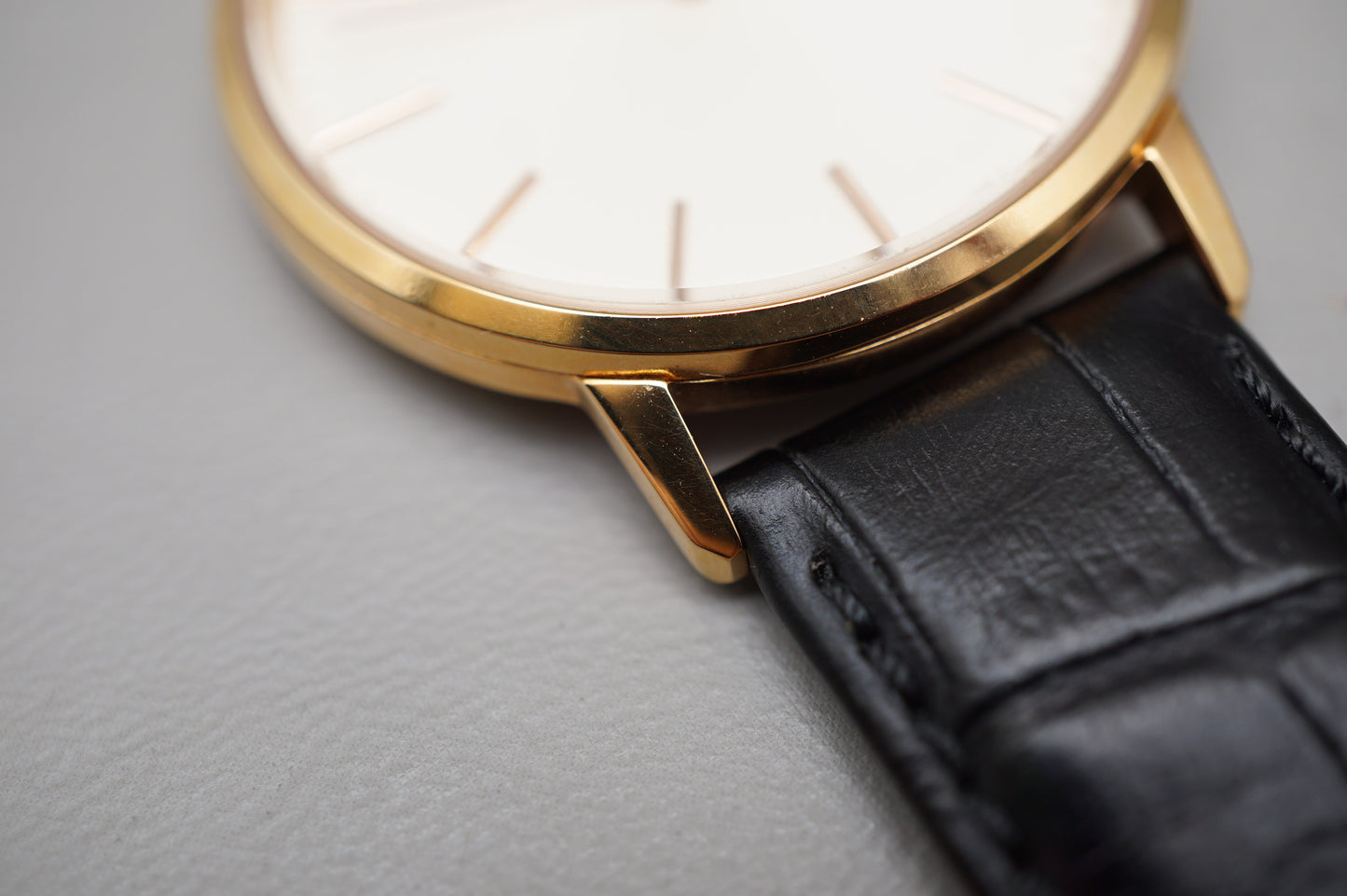 Seiko Selection SCXP076 7N01 Gold Feather Reissue Quartz Watch
