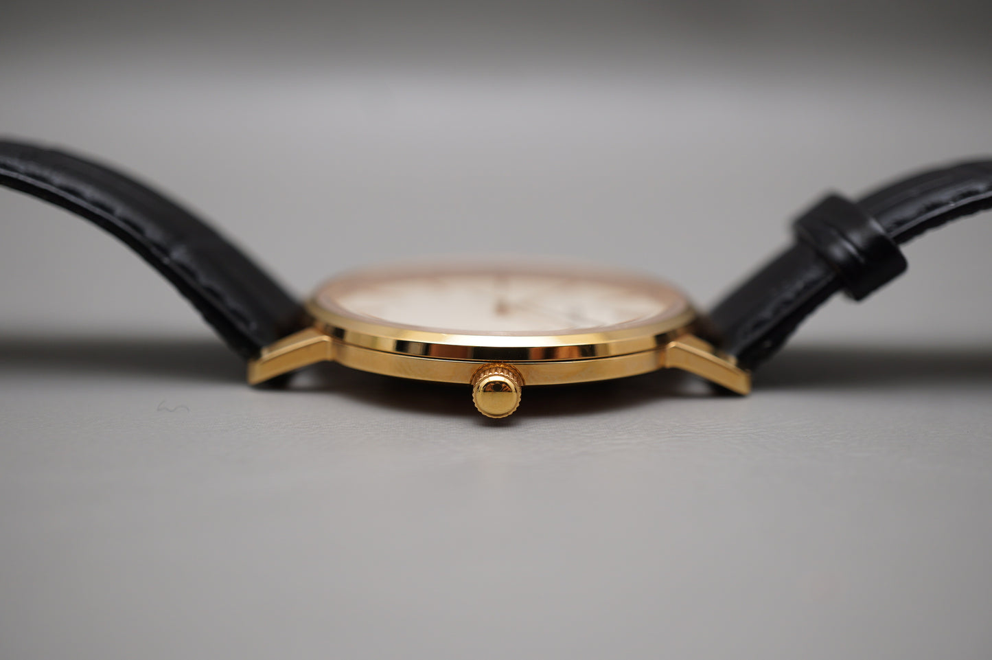 Seiko Selection SCXP076 7N01 Gold Feather Reissue Quartz Watch