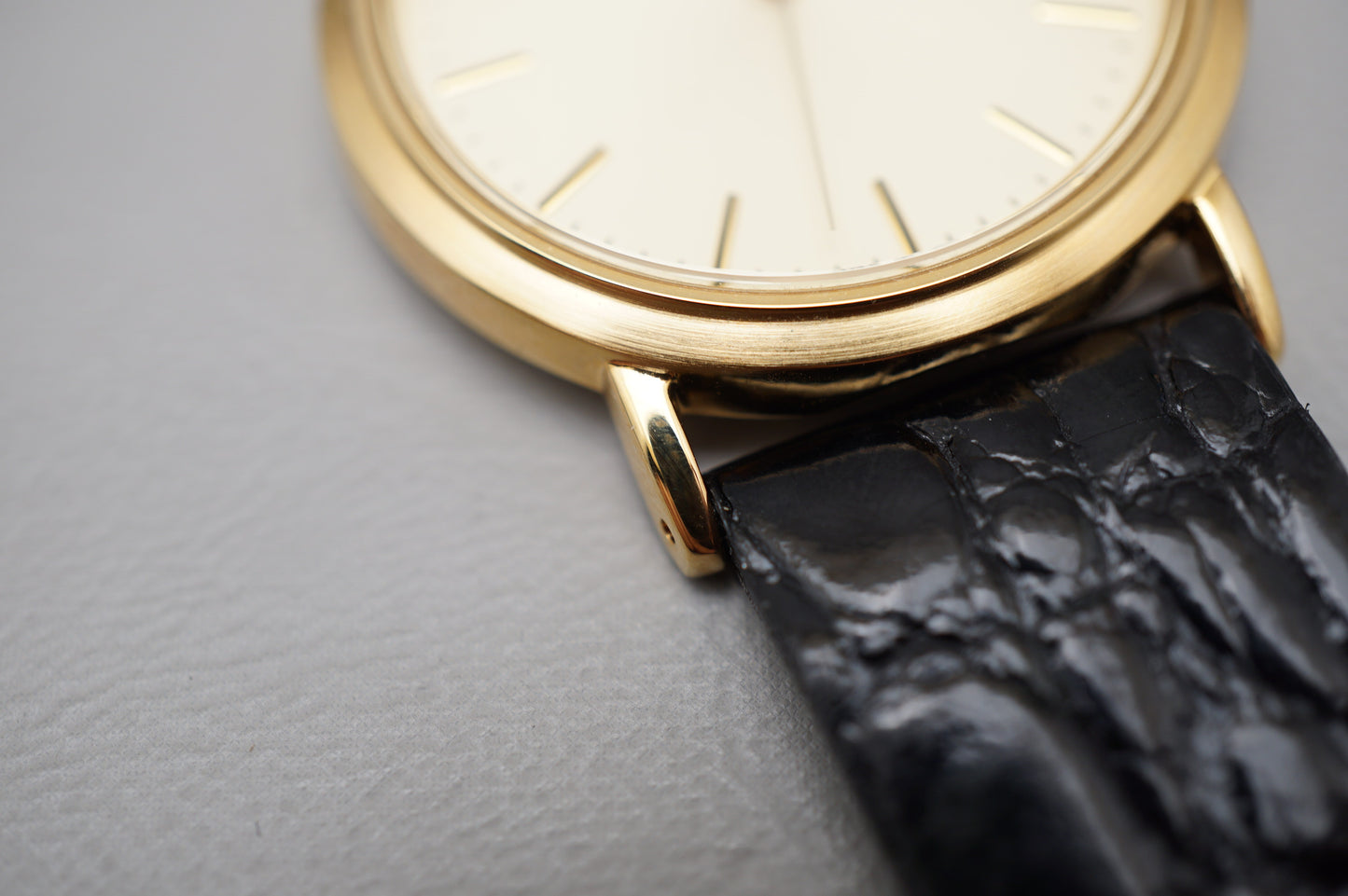 Vintage 2004 Seiko 7N01-0BH0 Gold Tone Classic Quartz Watch Original Condition