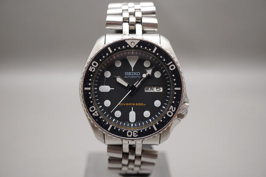 Seiko SKX007 7S26 Black Dial Divers 200M Automatic Watch Original Condition